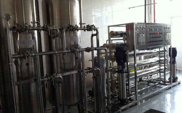 1T/H制劑純化水設(shè)備產(chǎn)品性能優(yōu)勢(shì)有哪些 1T/H制劑純化水設(shè)備產(chǎn)品性能優(yōu)勢(shì)有哪些