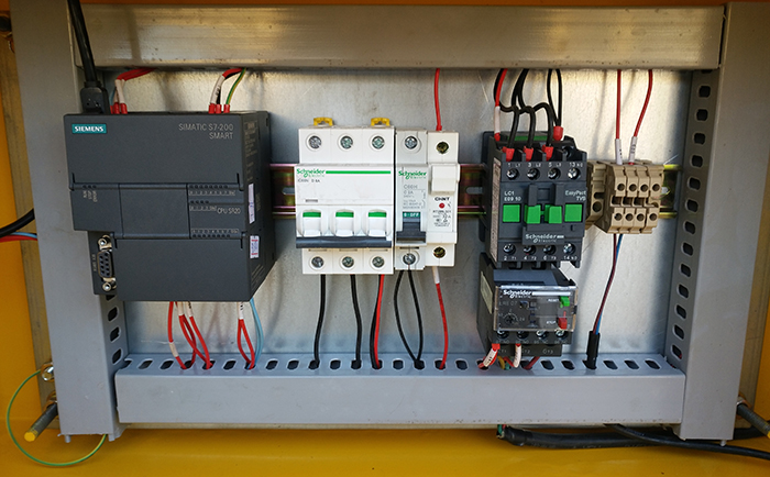 ���ĳʯ�����F(tu��n)��ُ�ҹ�˾ѭ�h(hu��n)ˮ�����Ó��C(j��)