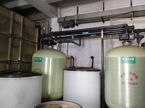 天津換熱站采購35T雙罐同時運行全自動水處理設備 天津換熱站采購35T雙罐同時運行全自動水處理設備